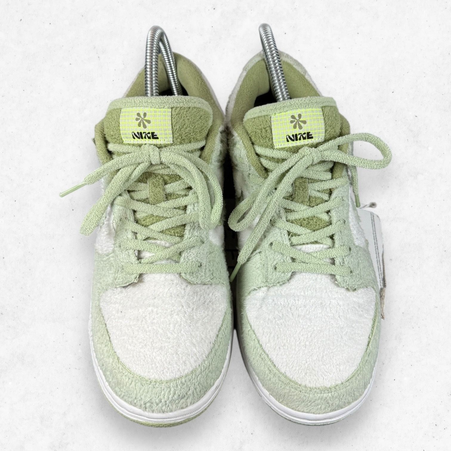 Nike Nike Dunk Low SE Fleece Honeydew Womens Sz 9 Size US 9 / IT 39 - 8 Thumbnail