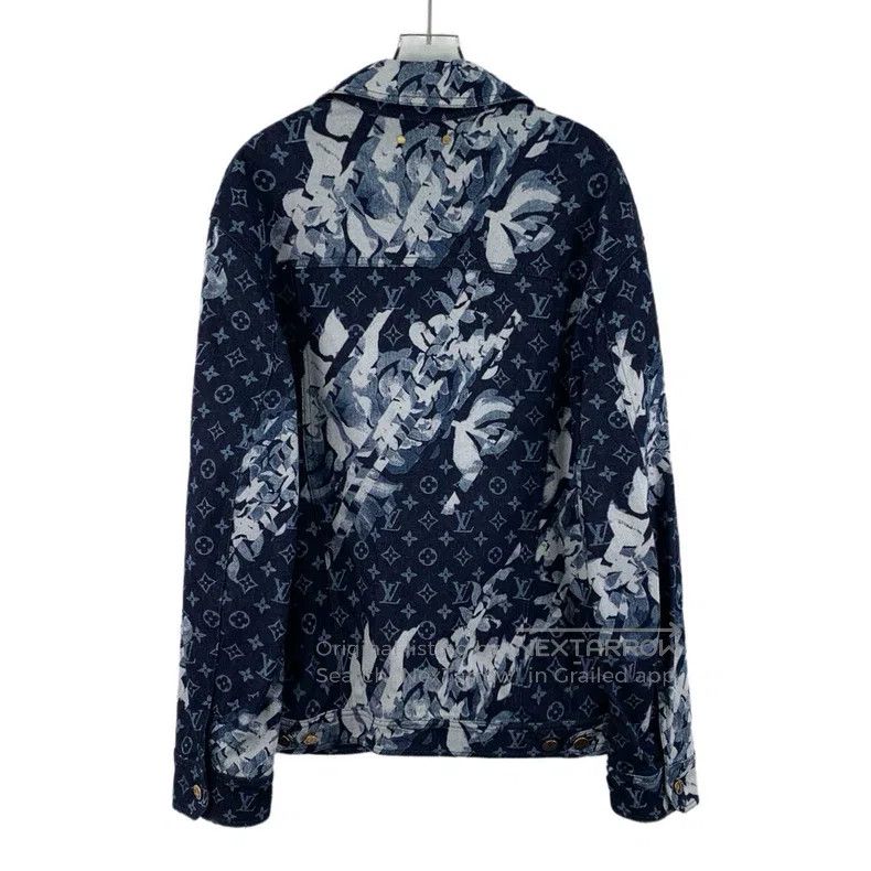 Louis Vuitton Louis Vuitton Blue logo full-print cotton lapel single-bre Size US M / EU 48-50 / 2 - 2 Thumbnail
