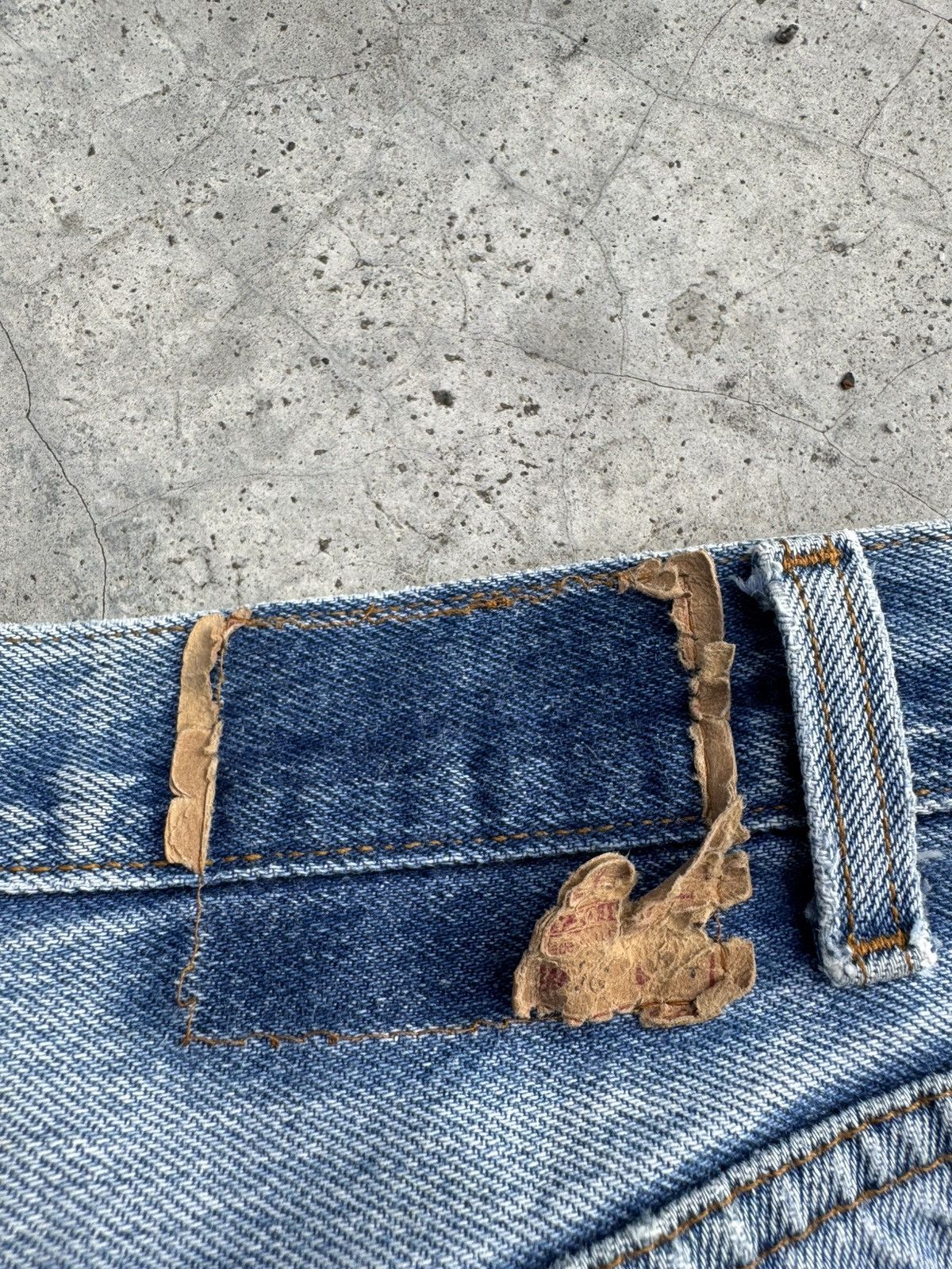 Levi's Levi's 501 Vintage Denim Jeans Men's W32L30 Size US 32 / EU 48 - 10 Thumbnail