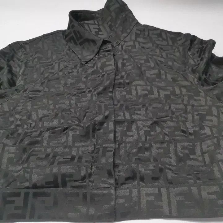 Fendi Fendi Logo Patterned Cropped Long Sleeve Shirt -2508 Size S / US 4 / IT 40 - 8 Thumbnail