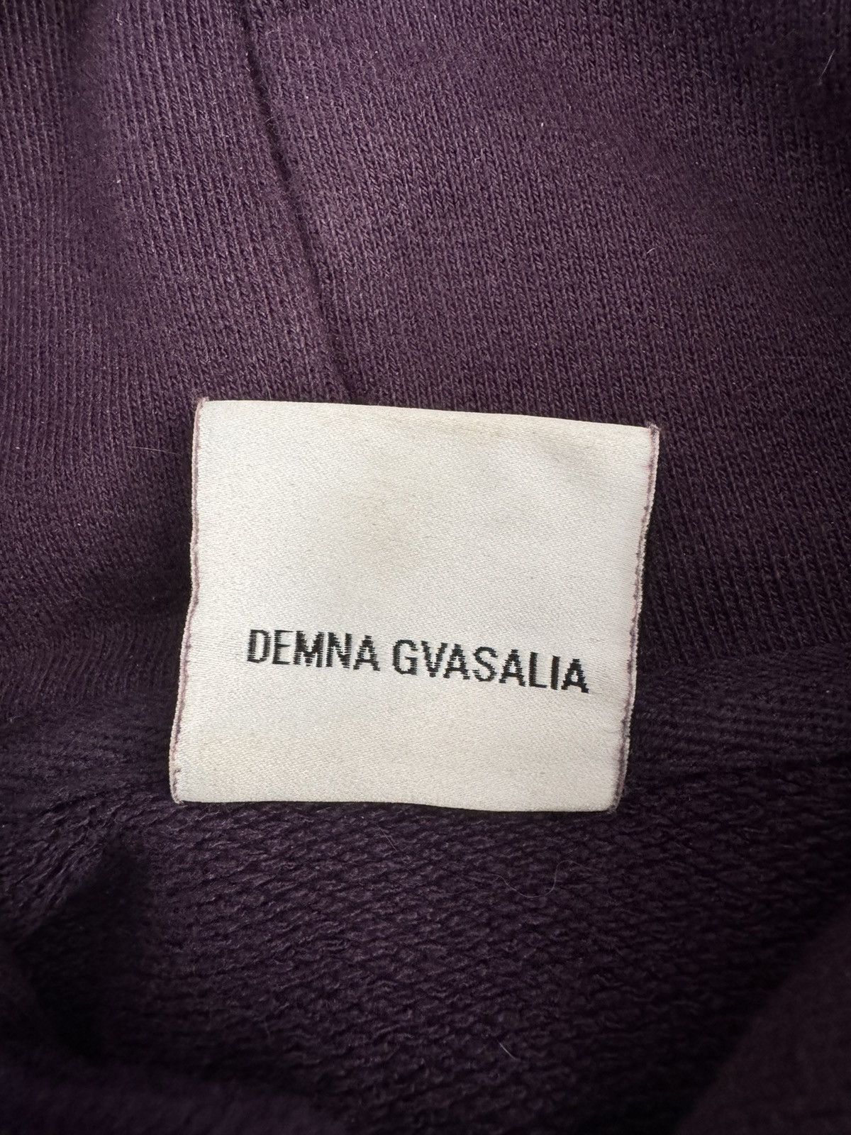Vetements Vetements Sexual Fantasy Cropped Hoodie w/ Shoulder Pads Size XS / US 0-2 / IT 36-38 - 4 Thumbnail