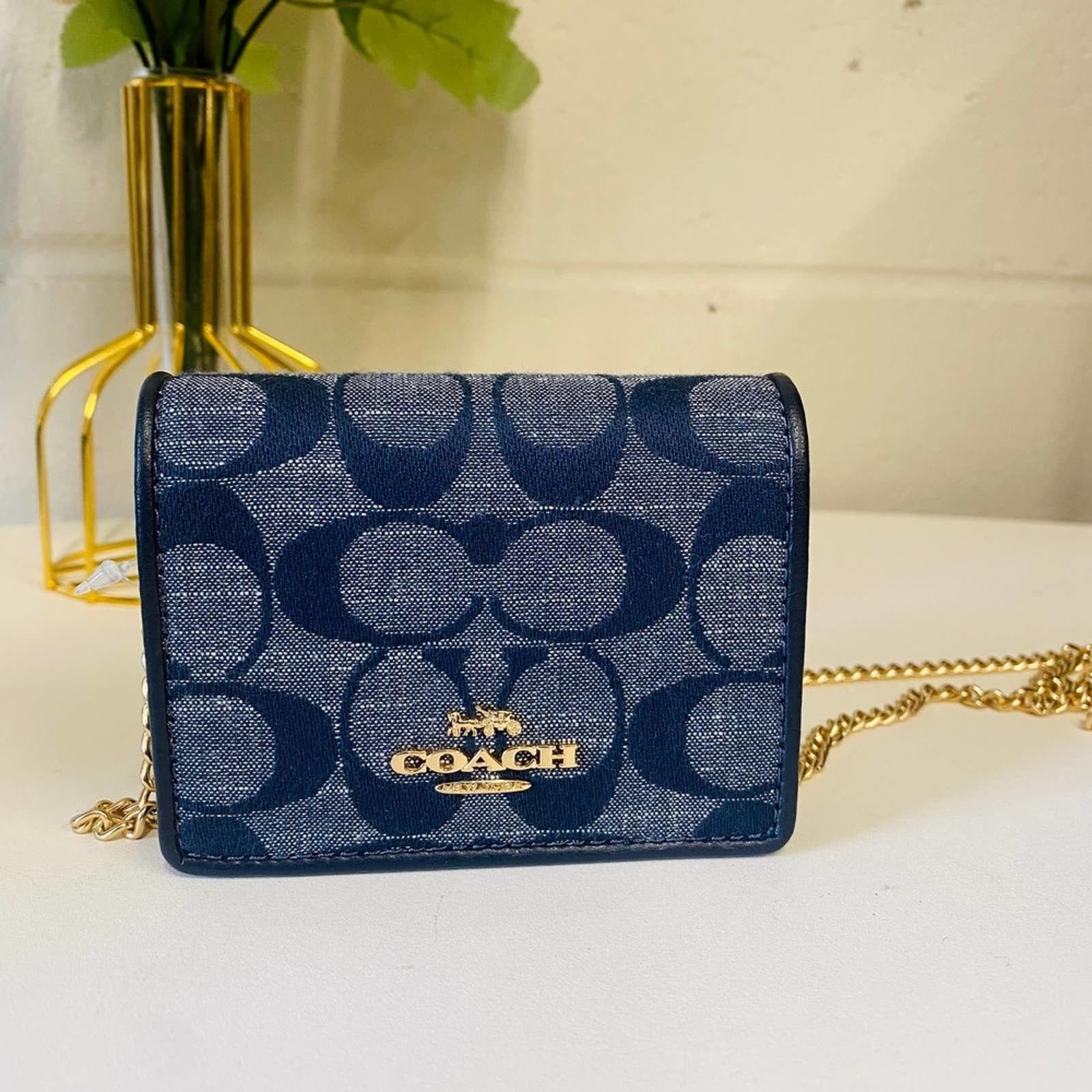image of Coach C8667 Mini Wallet On A Chain In Signature Chambray in Blue, Women's
