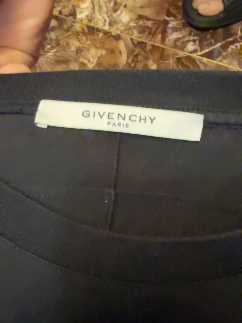 Givenchy Givenchy Short-sleeve Size US XL / EU 56 / 4 - 2 Thumbnail