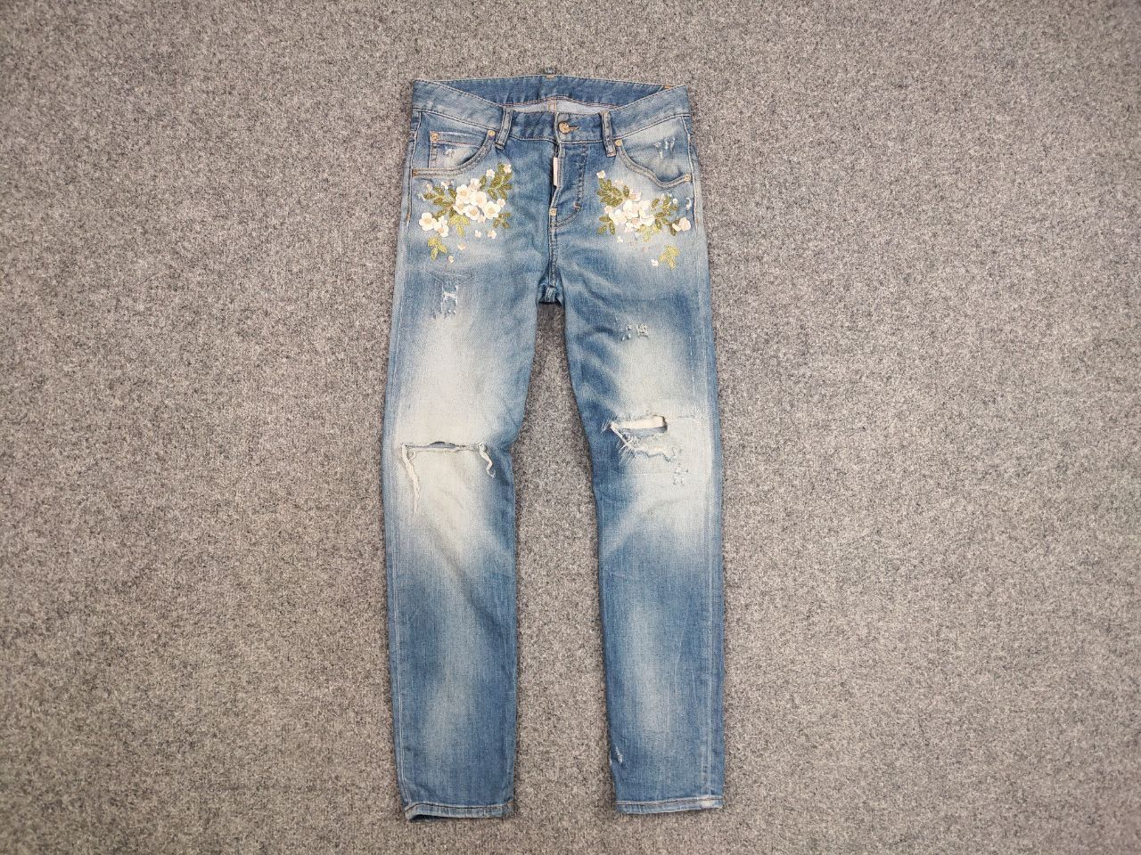 Dsquared2 Vintage Dsquared2 distressed embroidered Straight W Jeans Size 36" / US 14 / IT 50 - 7 Thumbnail