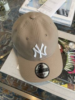 Moma NY Yankees Baseball Cap by New Era | 7 1/2 | Wool