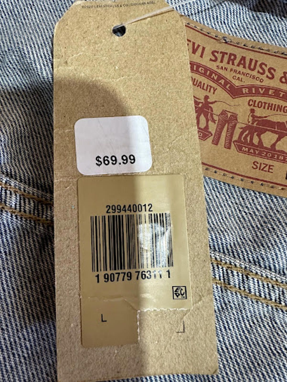 Other Levis Trucker Denim Jacket Mens L Light Wash Classic NWT Size US L / EU 52-54 / 3 - 4 Thumbnail