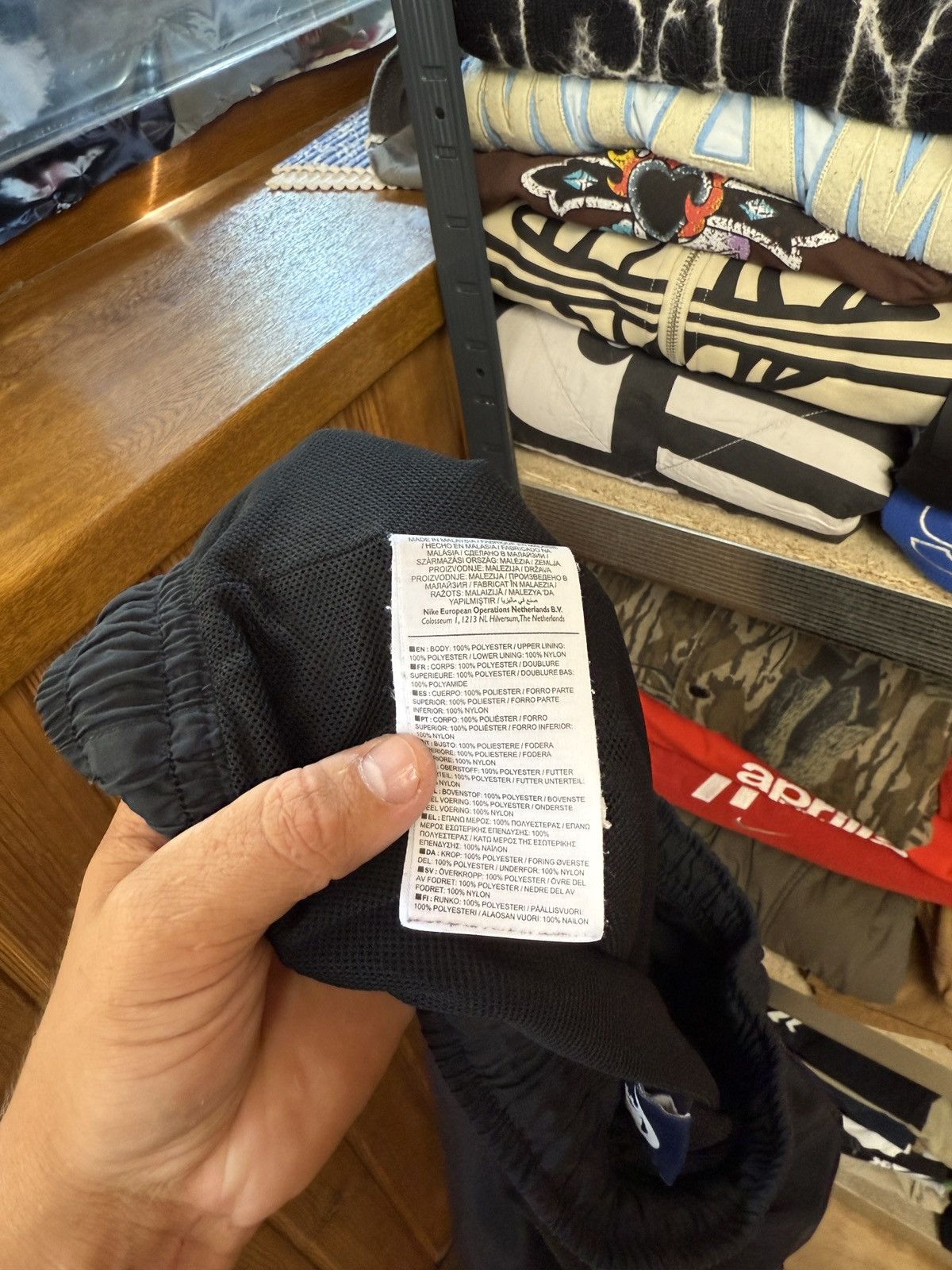 Japanese Brand Nike Vintage Nylon Pants Baggy Sweatpants Japan Size US 36 / EU 52 - 11 Thumbnail