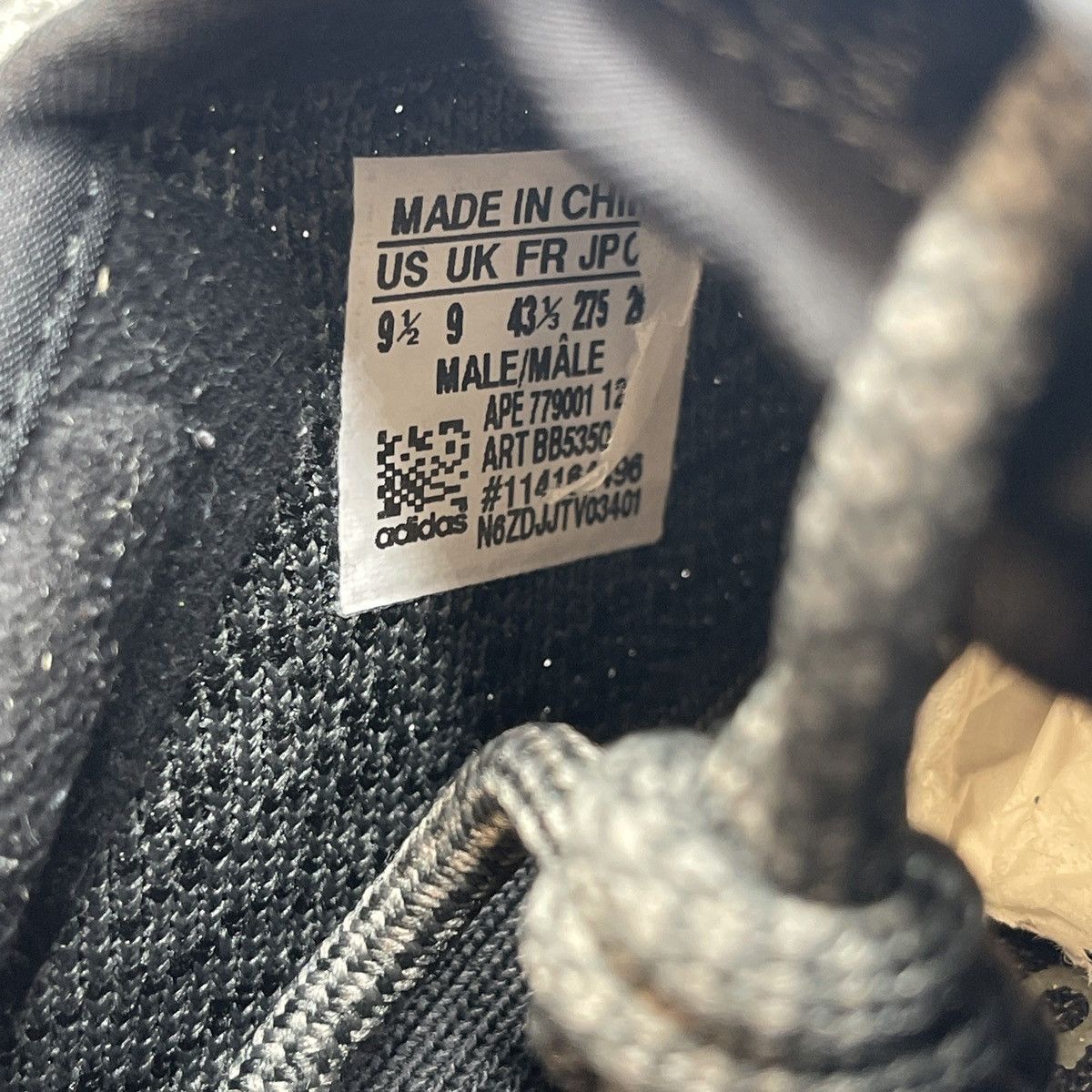 Adidas Yeezy boost 350 pirate black Size US 9.5 / EU 42-43 - 8 Thumbnail