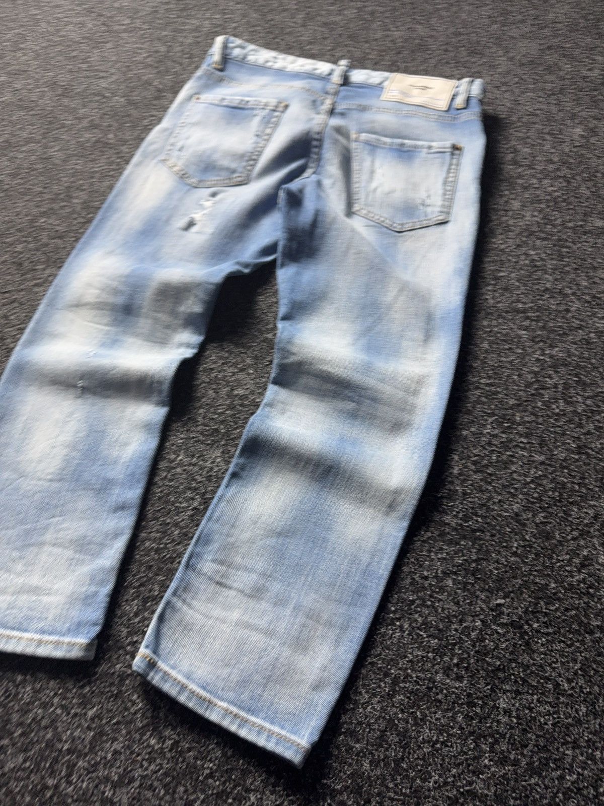 Dsquared2 Dsquared2 1964 Distressed Light Wash Jeans Size 30 Size US 30 / EU 46 - 12 Thumbnail