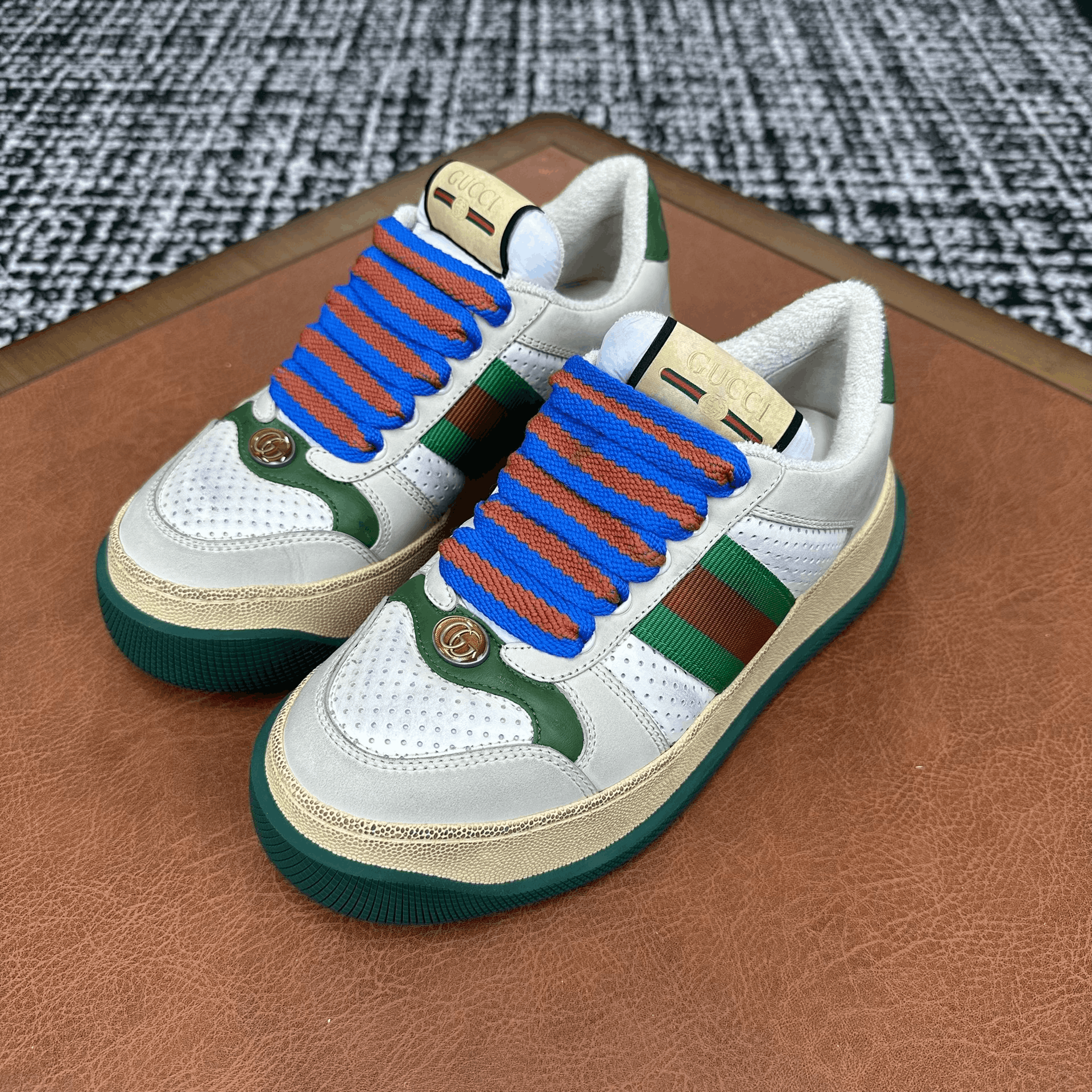 Gucci Gucci Leather Green Lowtop Sneakers it_36 Women Size US 6 / IT 36 - 1 Thumbnail