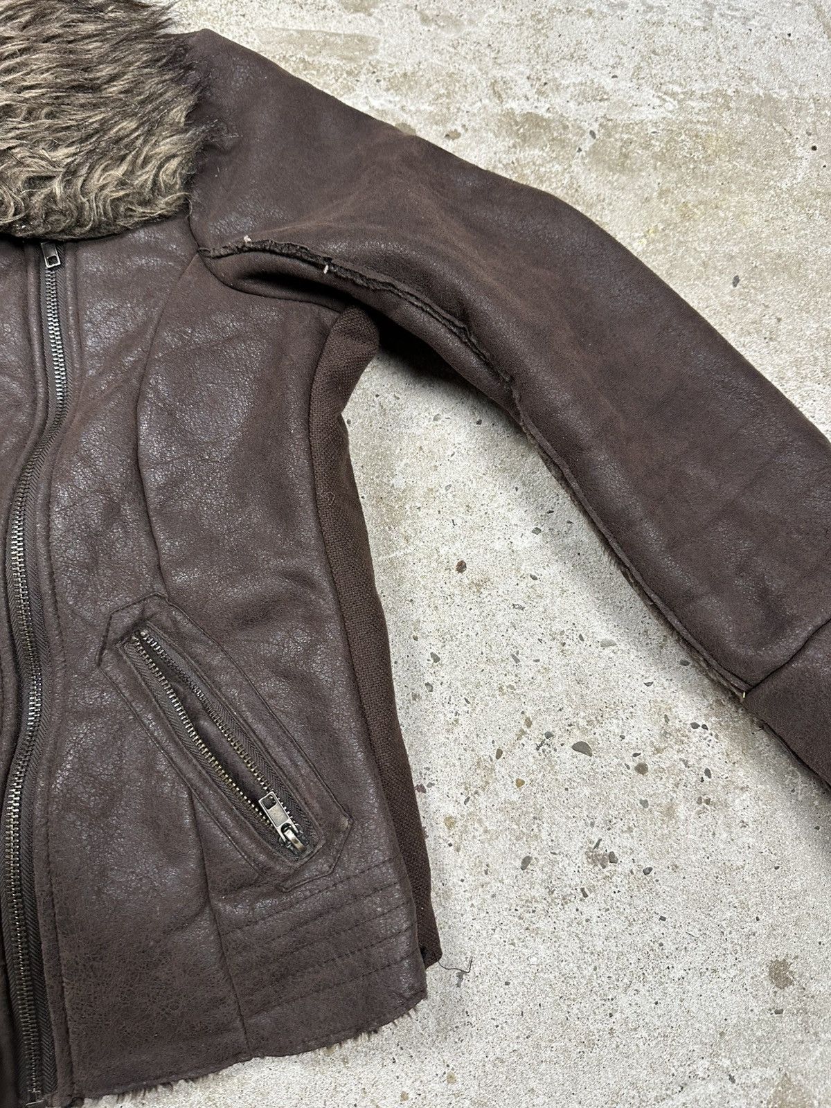 Japanese Brand Vintage Y2K Faux Fur Collar Brown Asymmetrical Biker Jacket Size XS / US 0-2 / IT 36-38 - 11 Thumbnail