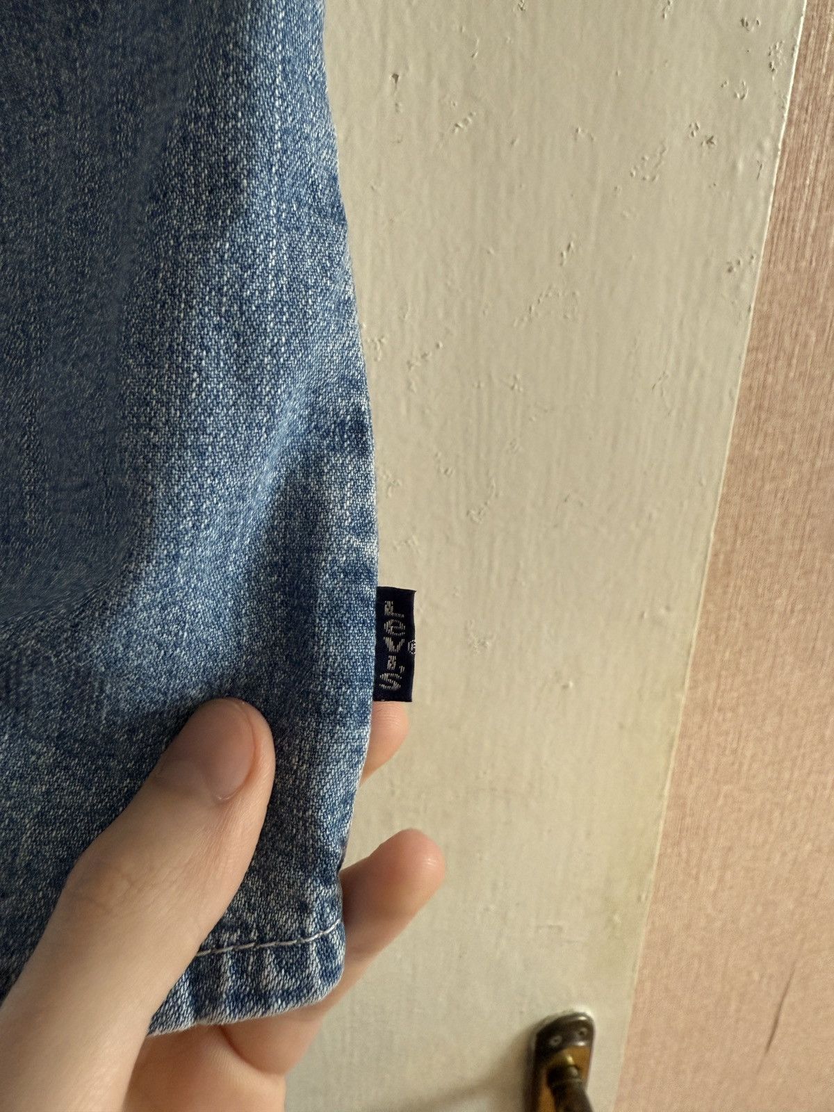 Levi's Vintage Levi’s Jeans Denim Short Sleeve Button Up Women’s Size L / US 10 / IT 46 - 6 Thumbnail