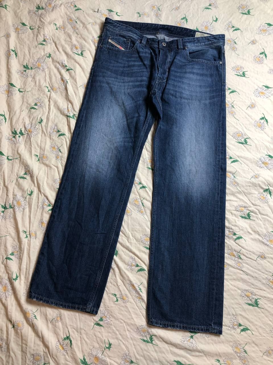 Diesel Diesel Larkee Regular Straight Button Fly Short Jeans Mens Size US 36 / EU 52 - 1 Thumbnail