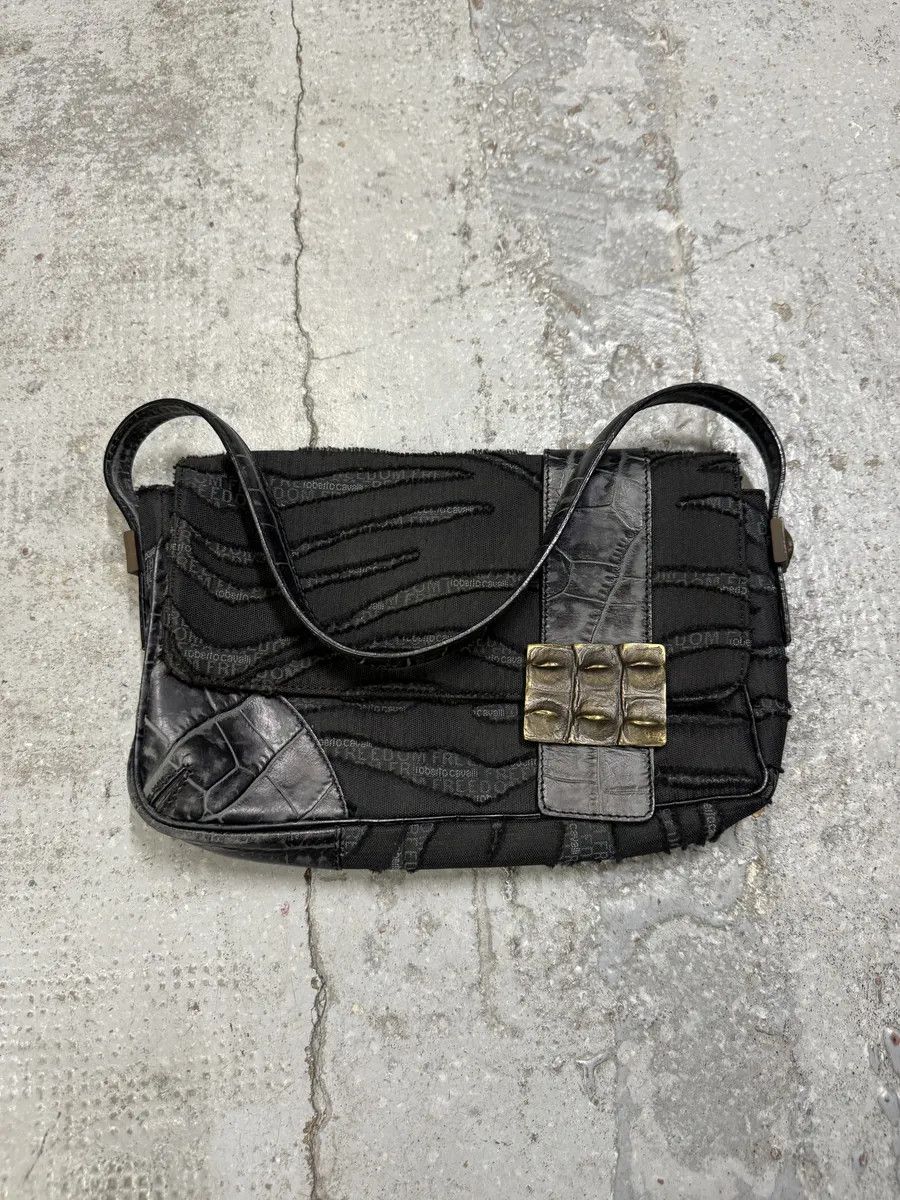 Just Cavalli 2000s Cavalli Crocodile Buckle Black Exotic Handle Bag Size ONE SIZE - 1 Thumbnail