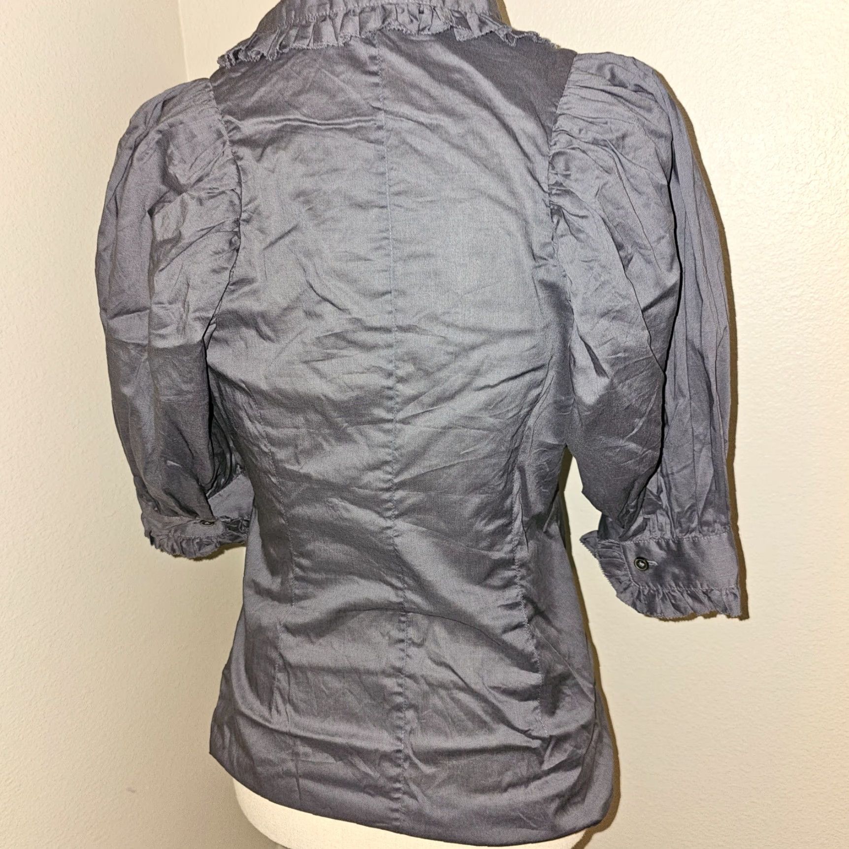 Vintage SweetFace Button-Up Blouse Shirt Women's Gray 3/4 Sleeve V-Neck Ruffle Trim Size 2 Regular Size XS / US 0-2 / IT 36-38 - 4 Thumbnail