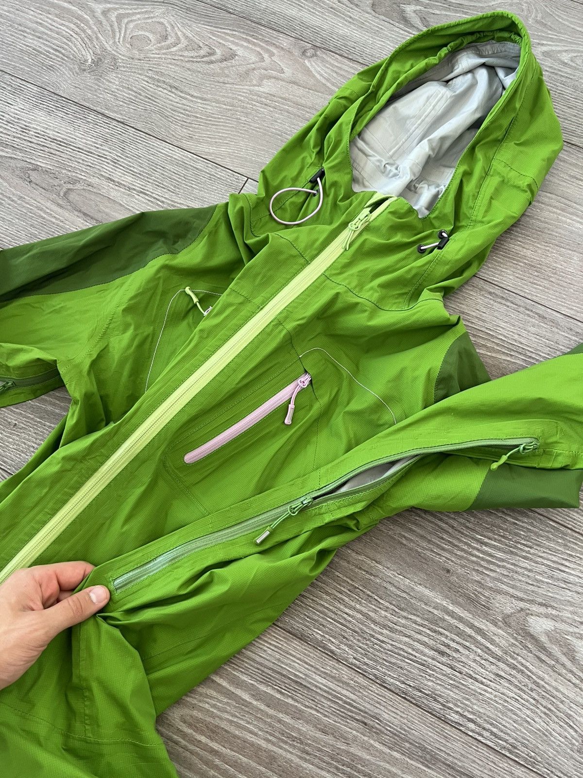 Bergans of Norway ‼️Bergans Of Norway Thin Hooded Cecilie Pro Gorpcore Jacket‼️ Size L / US 10 / IT 46 - 17 Thumbnail