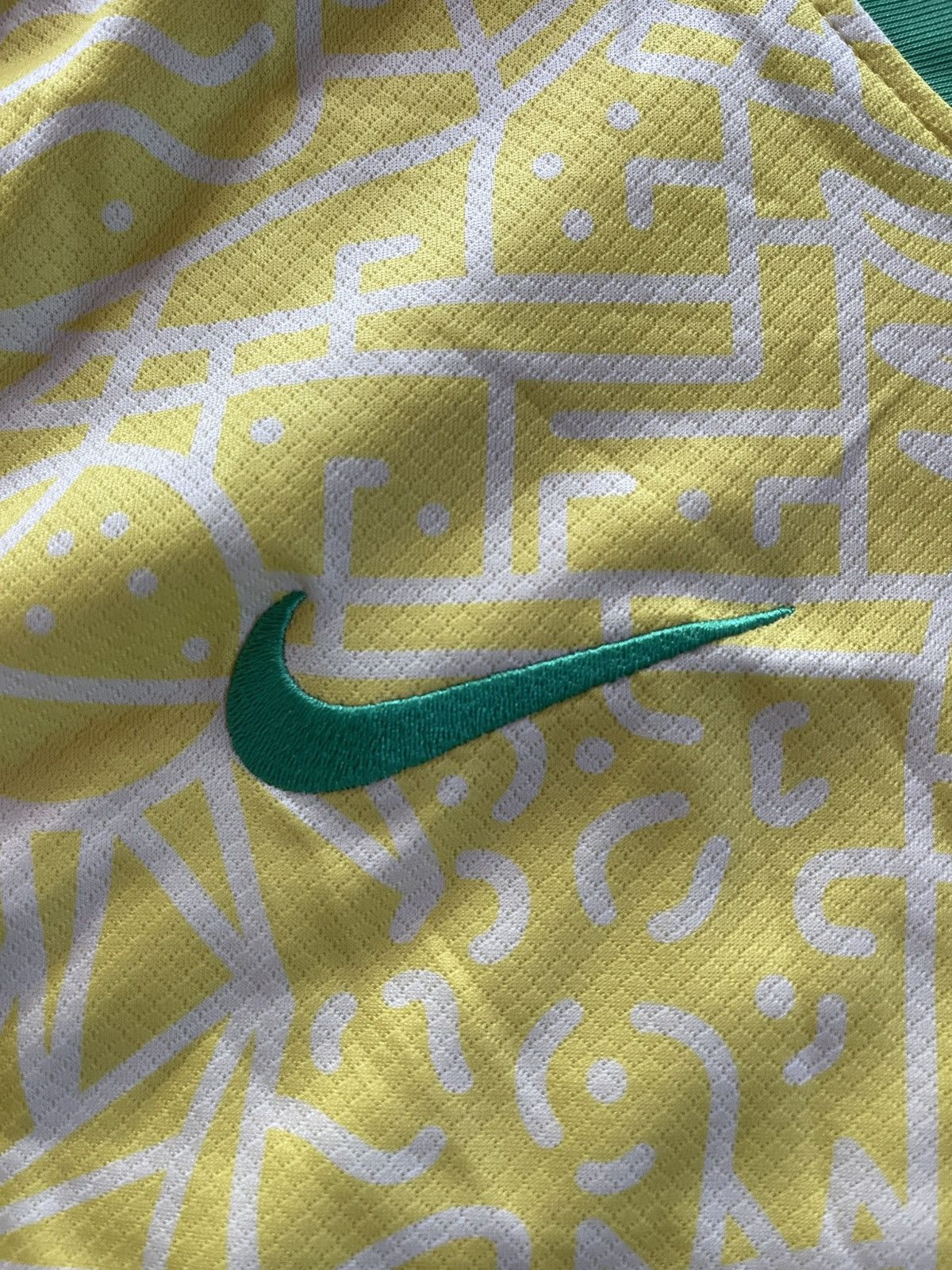 Nike × Vintage Vintage Brazil Home Jearsy 2024 Yellow/Green XL Size US XL / EU 56 / 4 - 5 Thumbnail