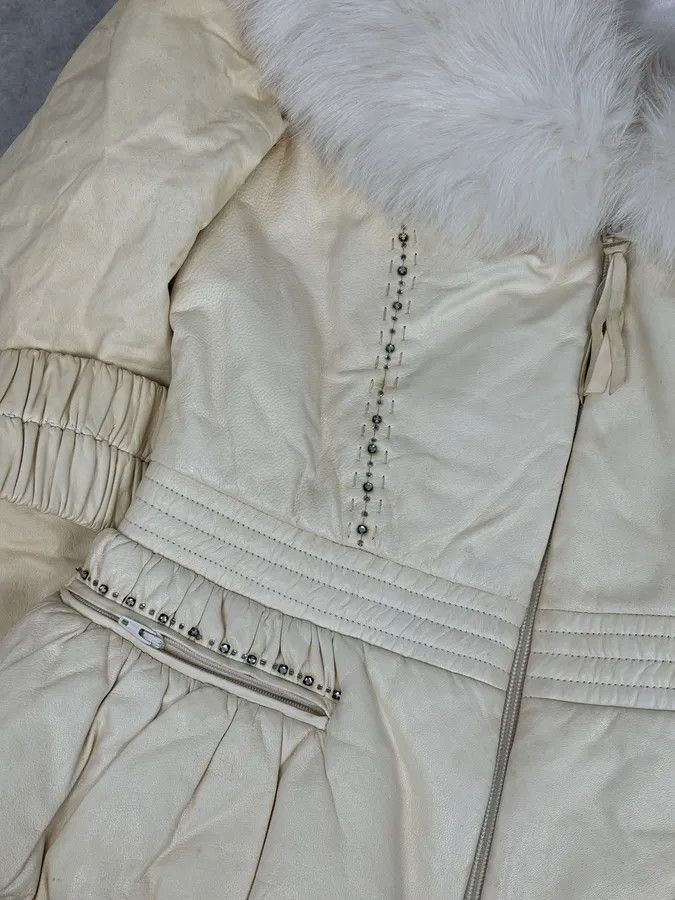Roberto Cavalli Roberto Cavalli Cream Fur Collar Leather Jacket Size S / US 4 / IT 40 - 10 Thumbnail