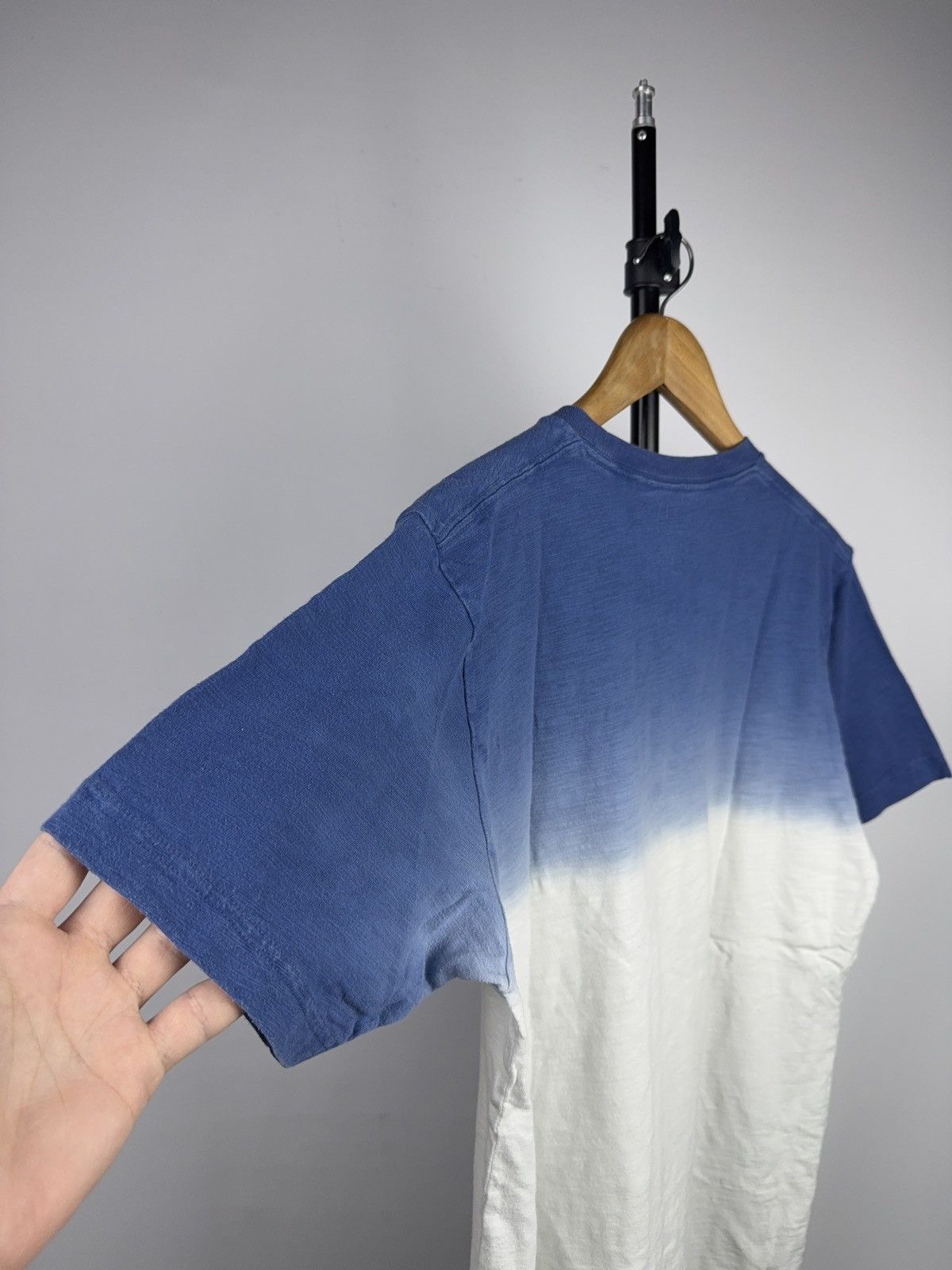 Uniqlo Japanese 00s Uniqlo UT Hokusai Wave Art T-Shirt MFA Boston Size US M / EU 48-50 / 2 - 8 Thumbnail