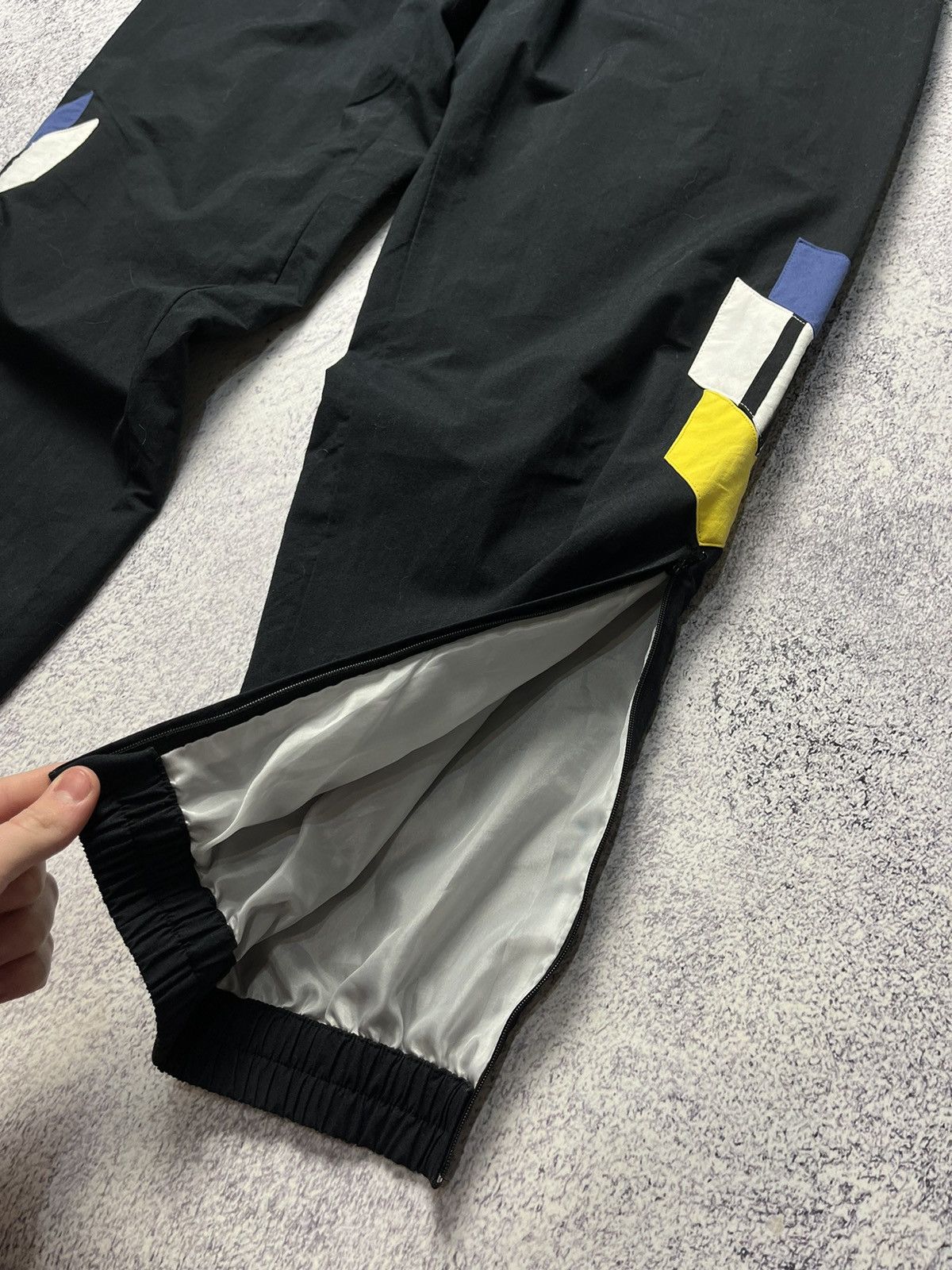 Adidas Vintage Adidas Track Pants Grape Black Nylon White Logo 90s Size US 34 / EU 50 - 16 Thumbnail