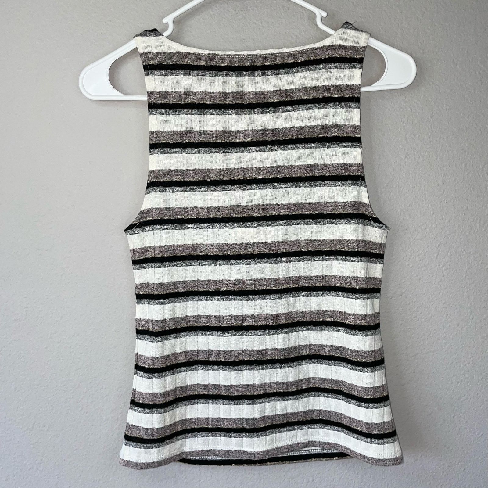 Nordstrom Cupcakes and Cashmere Tank Top S Striped Cut Out Scoop Size S / US 4 / IT 40 - 3 Thumbnail