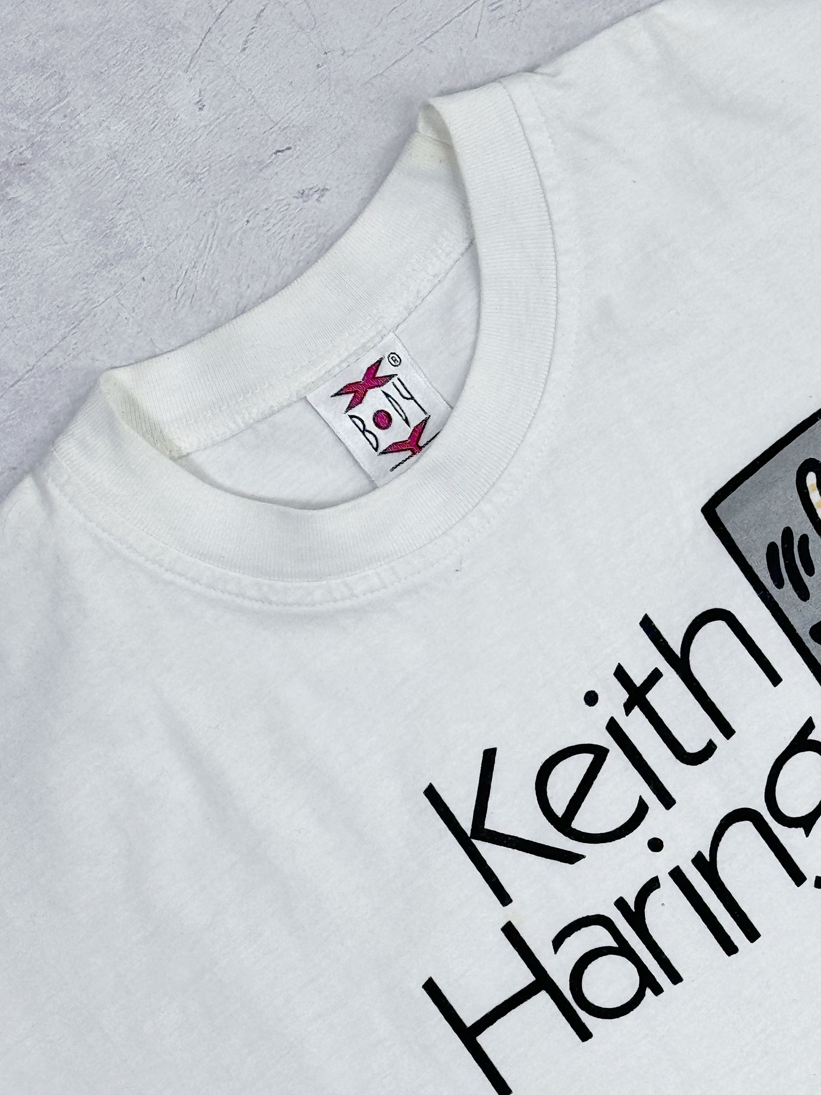 Designer × Keith Haring × Vintage Vintage Keith Haring Designer T-Shirt Dolphin & Humans Size US M / EU 48-50 / 2 - 8 Thumbnail