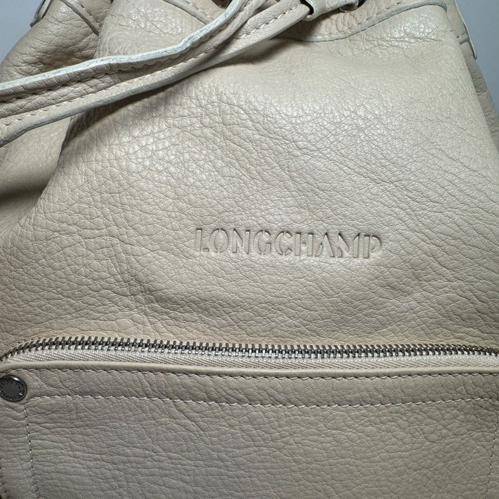 Longchamp Longchamp Drawstring Bucket Bag Crossbody Cream Leather Bag Size ONE SIZE - 2 Thumbnail