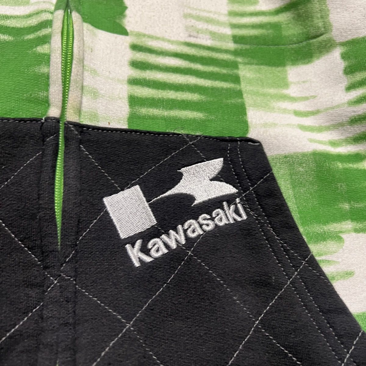 Vintage y2k kawasaki zip-up hoodie Size US L / EU 52-54 / 3 - 2 Thumbnail