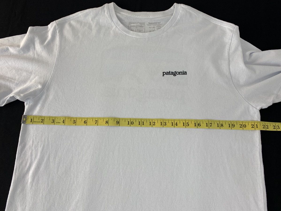 Patagonia Hype Patagonia Longsleeve P-6 Logo Responsibili Printed Tee Size US L / EU 52-54 / 3 - 9 Thumbnail