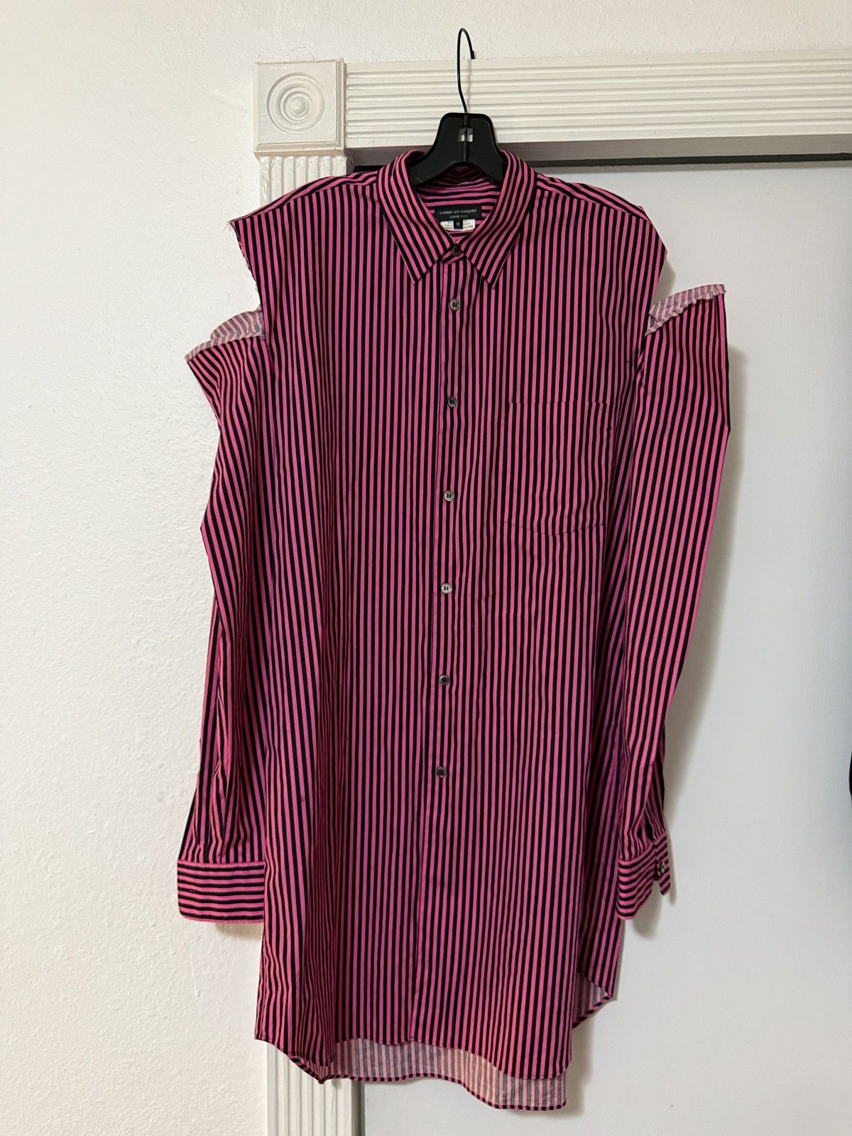 Comme des Garcons Homme Plus COMME des GARÇONS HOMME PLUS pink stripe long button down. Size US M / EU 48-50 / 2 - 1 Thumbnail