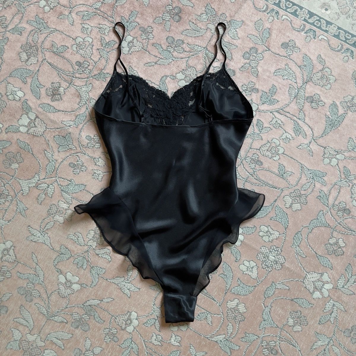 Victoria's Secret Victoria’s Secret 1990s Black Satin Lace Bodysuit (S) Size S / US 4 / IT 40 - 8 Thumbnail