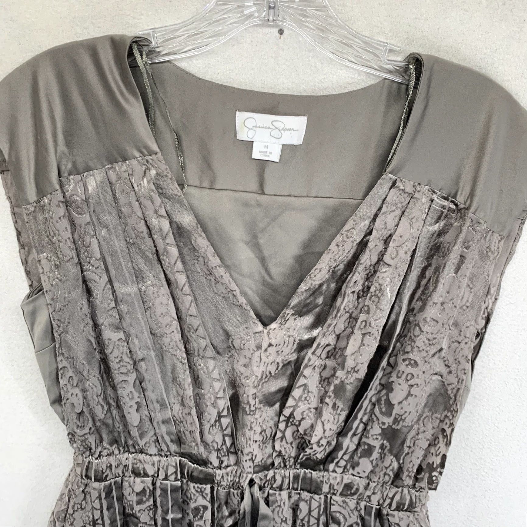 Jessica Simpson Jessica Simpson Dress Velvet Dark Silver Gray Pleats Sheer Size Medium Stretch Size M / US 6-8 / IT 42-44 - 4 Thumbnail