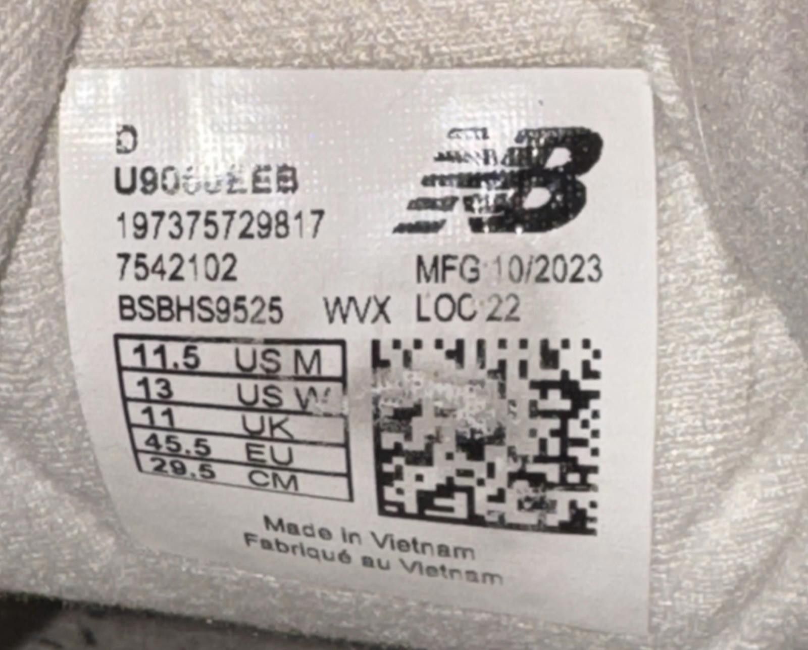 New Balance Size 11.5 - New Balance 9060 Moonrock Linen Size US 11.5 / EU 44-45 - 6 Thumbnail