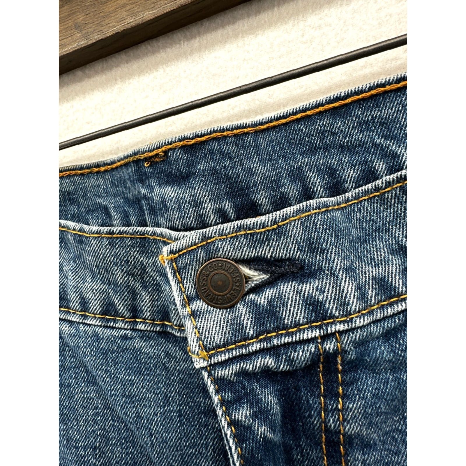 Levi's Levi's 505 Jeans Mens 40x30 Blue Medium Wash Cotton Regular Straight Style Jeans Size US 40 / EU 56 - 2 Thumbnail