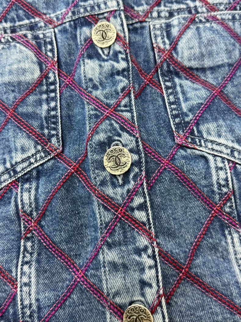 Chanel Chanel 22M Limited Coco Beach Blue and Red Diamond Denim J Size XS / US 0-2 / IT 36-38 - 2 Thumbnail