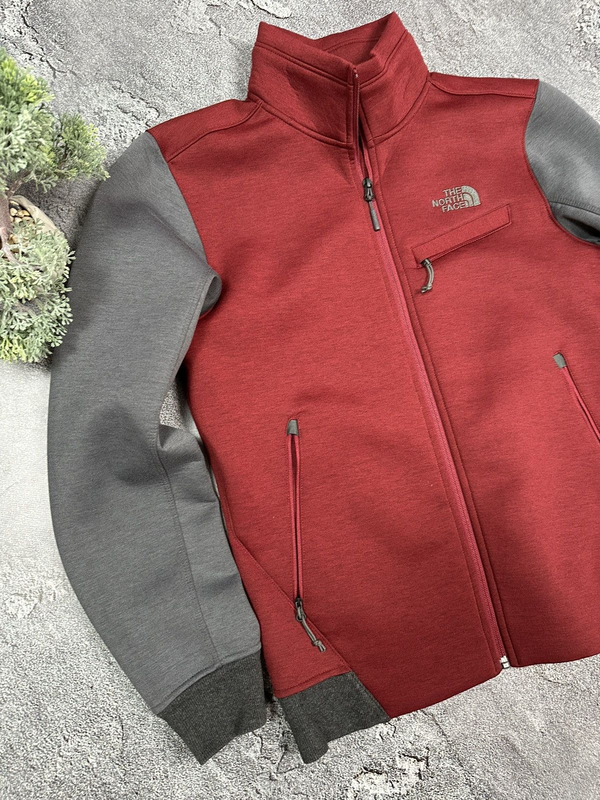 The North Face × Vintage Vintage The North Face Soft Shell Jacket Men M size Red Grey Size US M / EU 48-50 / 2 - 3 Thumbnail