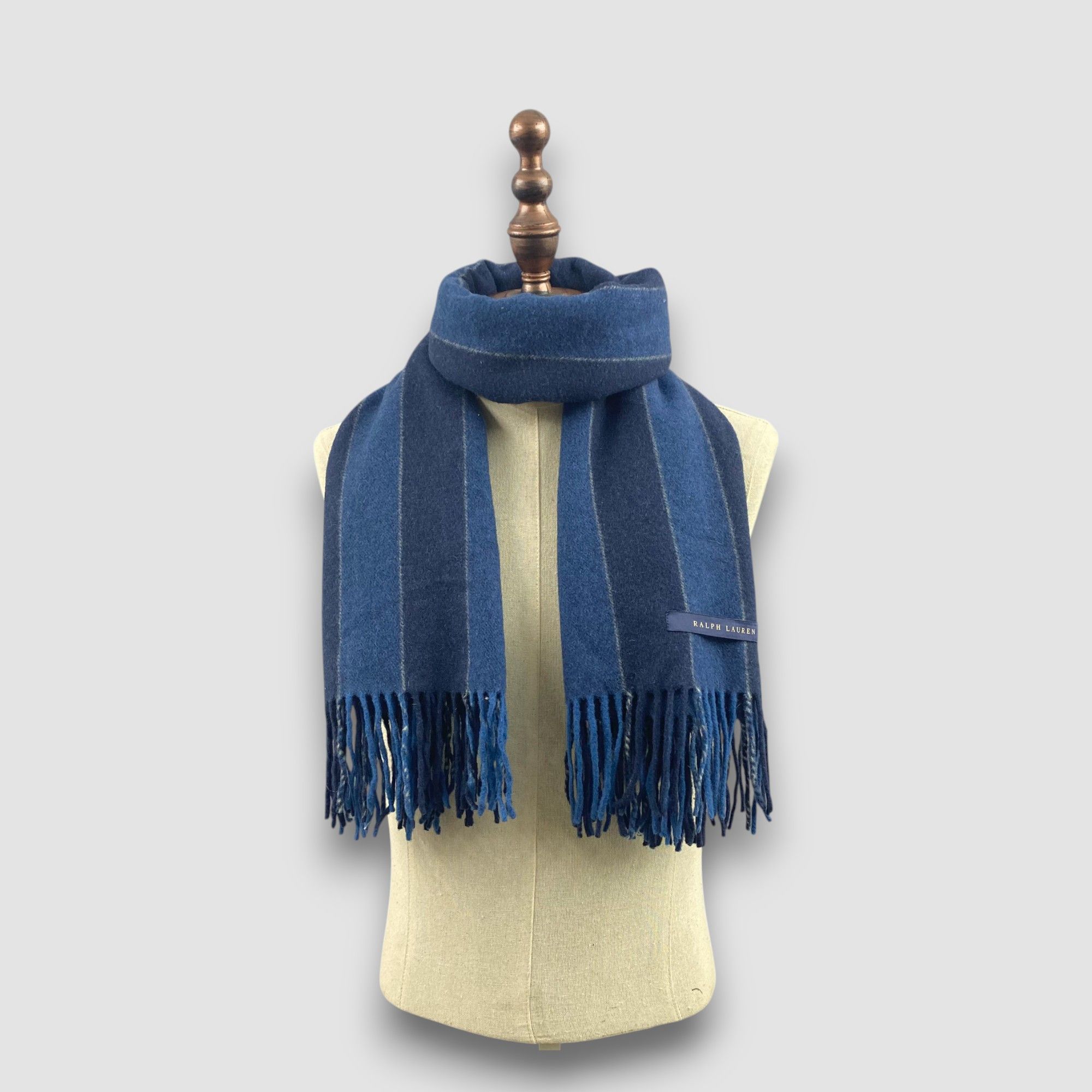 Ralph Lauren Vintage Ralph Lauren Scarf Muffler Wool Shawls Wraps Scarves Size ONE SIZE - 1 Thumbnail