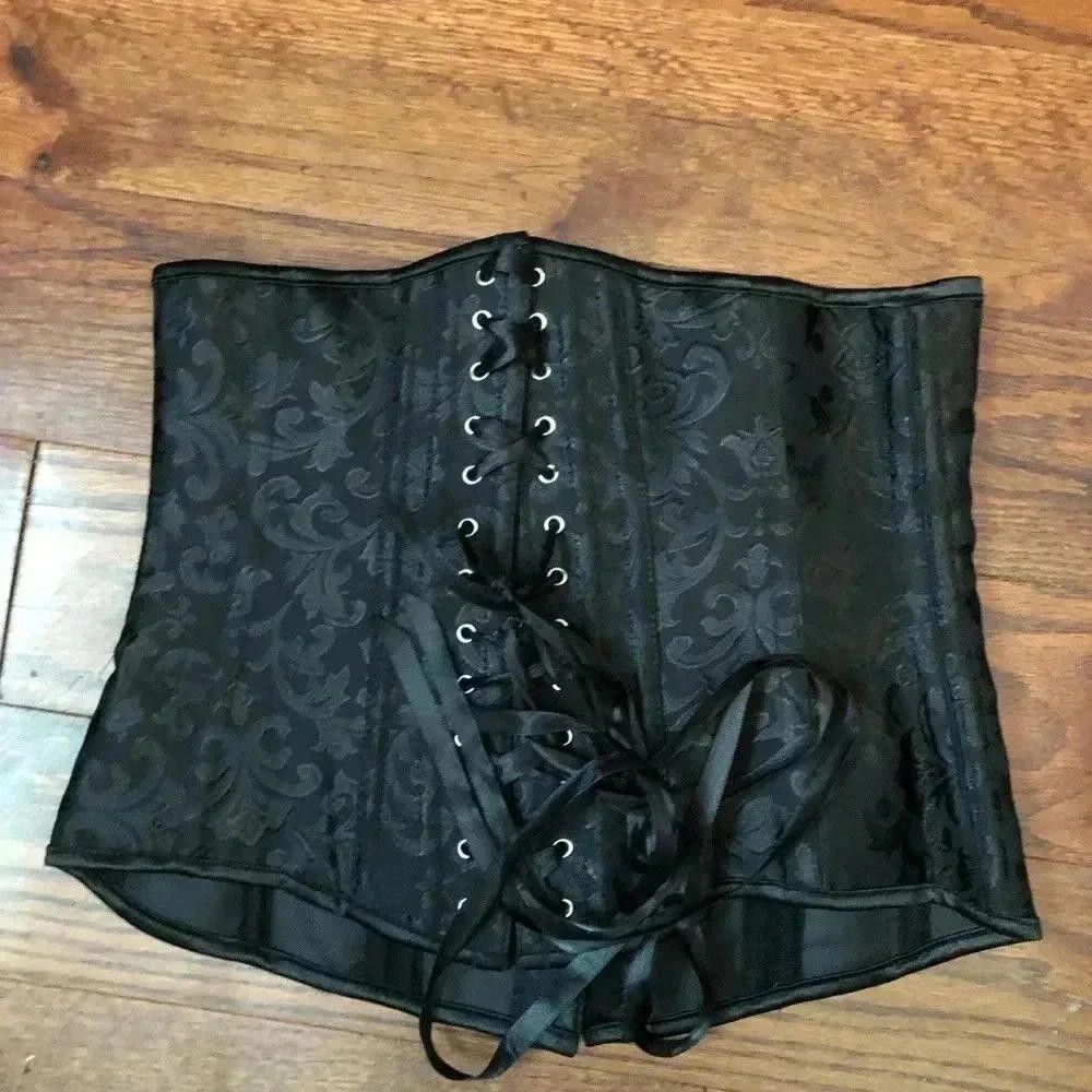 Designer Black waste cincher Size ONE SIZE - 2 Thumbnail