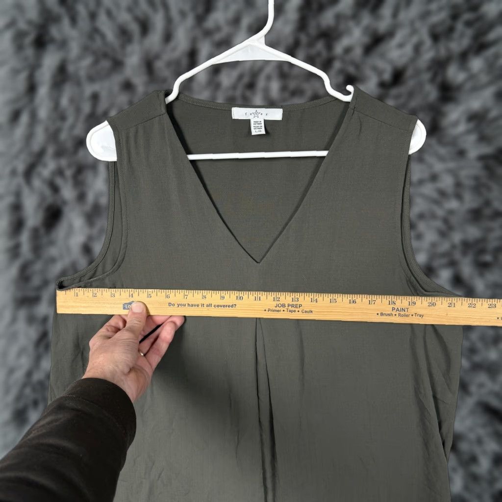 Vintage V Fever Tank Top Womens L Gray V-Neck Pleated Coastal Clean Girl Layering Size L / US 10 / IT 46 - 1 Thumbnail