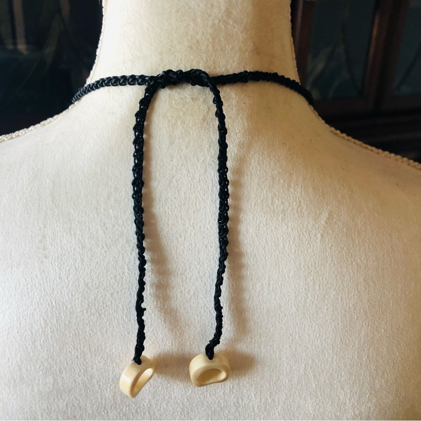 Handmade Handcrafted crochet simulated bone disc necklace Size ONE SIZE - 5 Thumbnail
