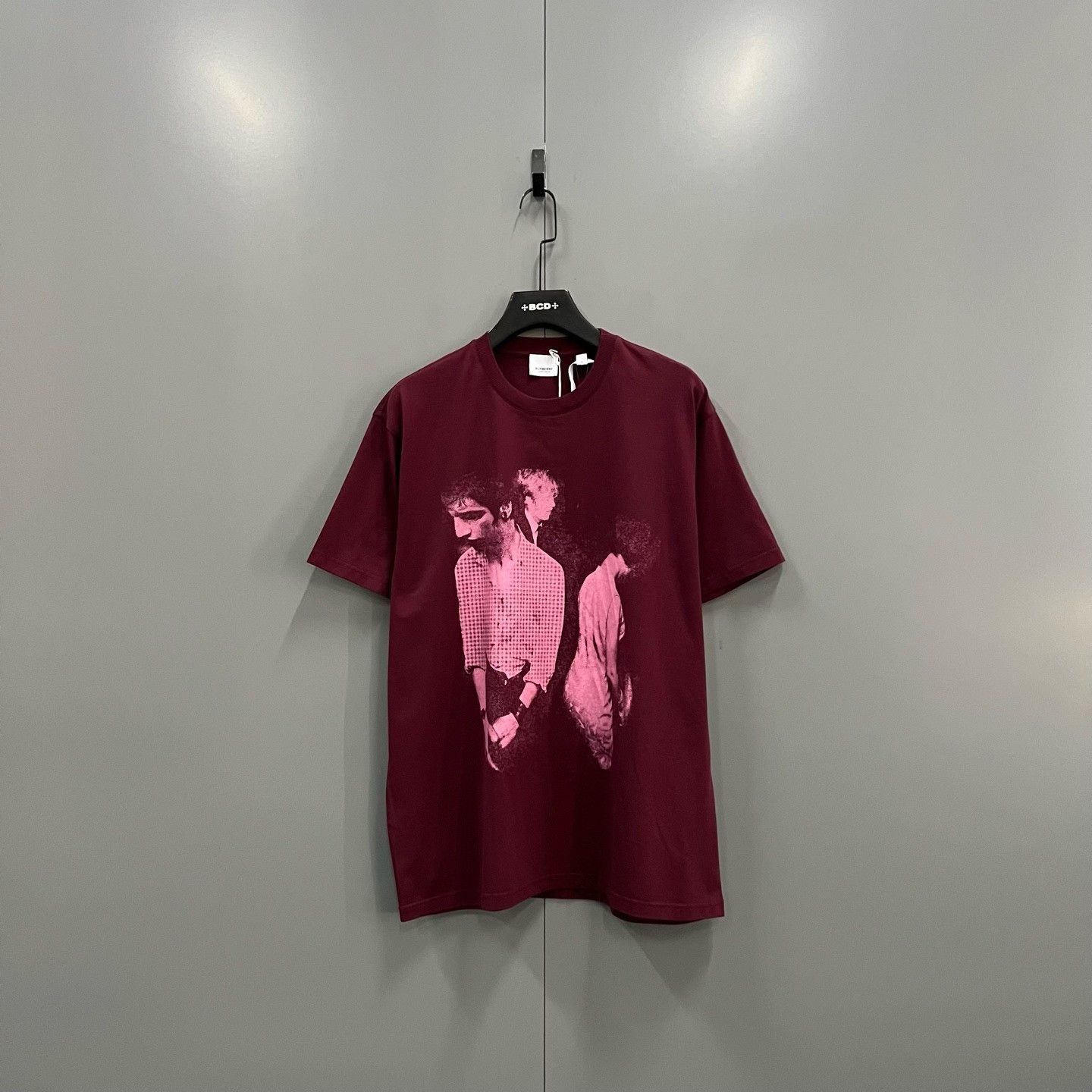 Burberry Burberry Printed T-Shirt m Men Size US M / EU 48-50 / 2 - 1 Thumbnail