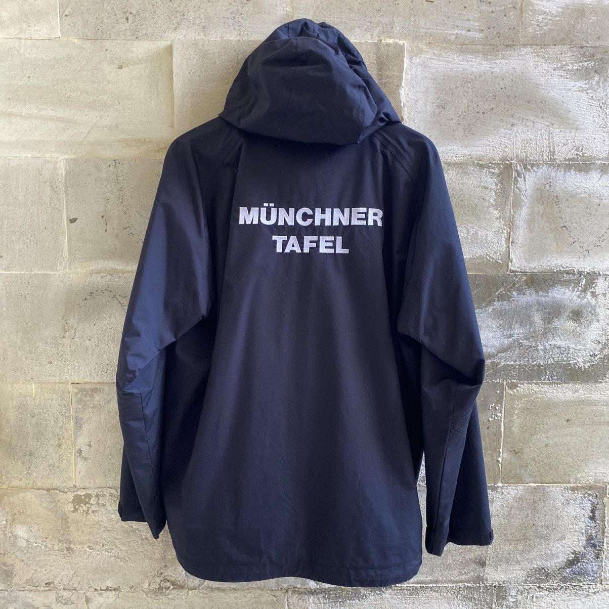 Russell Athletic Russell Atlethics " Münchner Tafel " Jacket Size US L / EU 52-54 / 3 - 2 Thumbnail