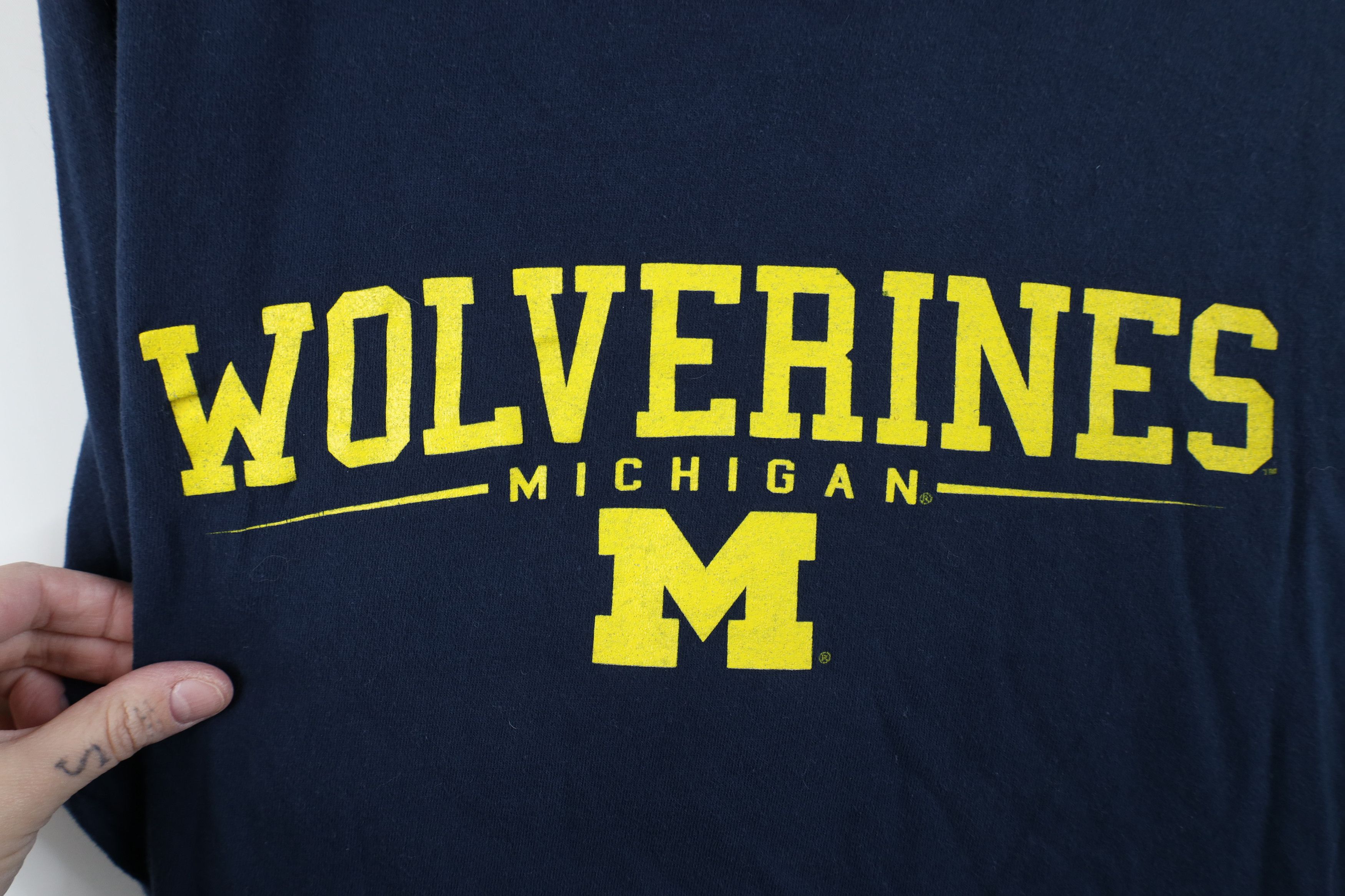 Vintage Vintage 90s University of Michigan Long Sleeve T-Shirt Blue Size US S / EU 44-46 / 1 - 4 Thumbnail