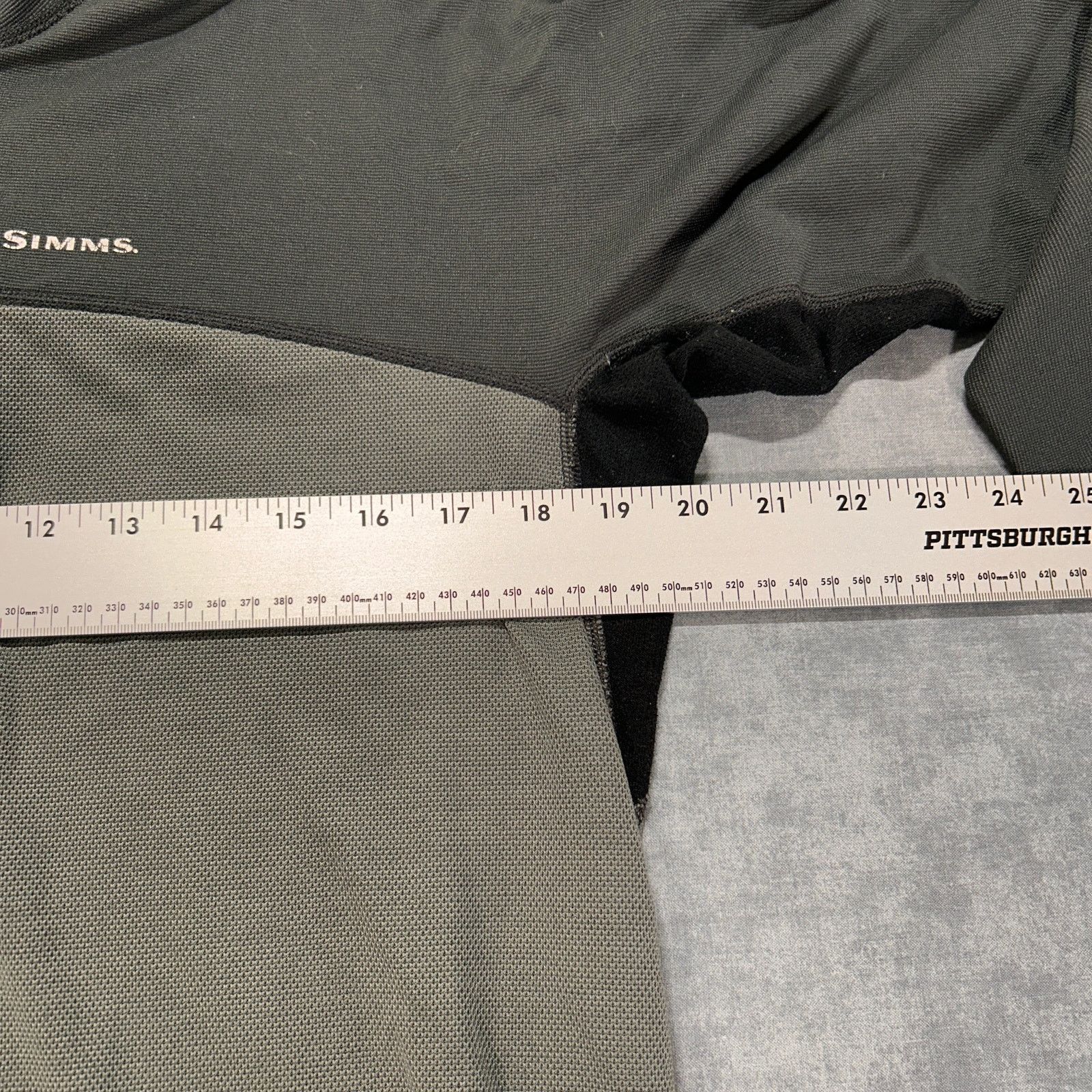 Simms Simms Rivertek lightweight outdoors 1/4 zip base layer mns M Size US M / EU 48-50 / 2 - 5 Thumbnail