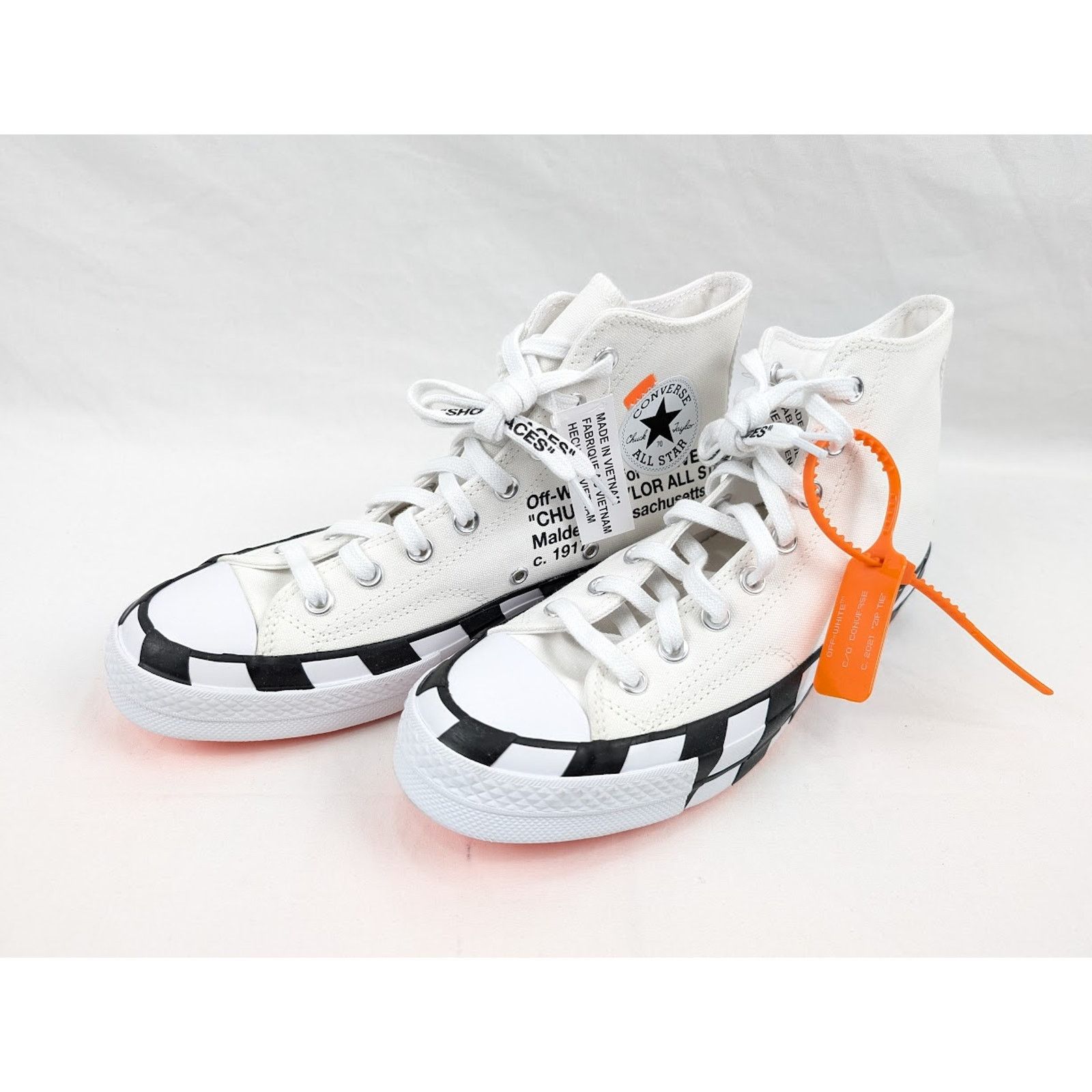 Converse × Off-White o1rshd1 DUP / Unisex Chuck 70 Hi-Top Sneakers in White/Cone Size US 10 / IT 40 - 17 Thumbnail