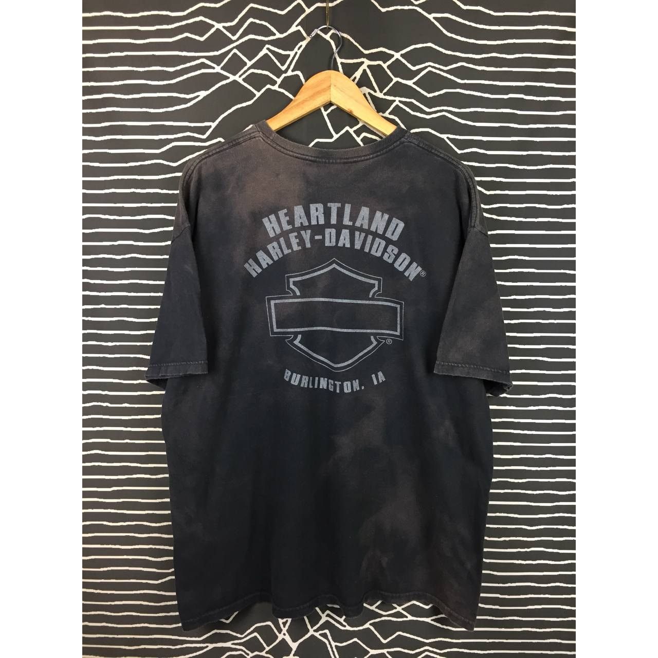 Harley Davidson × Vintage Vtg Harley Davidson Heartland Burlington Skull Graphic Tee Size US XL / EU 56 / 4 - 8 Thumbnail