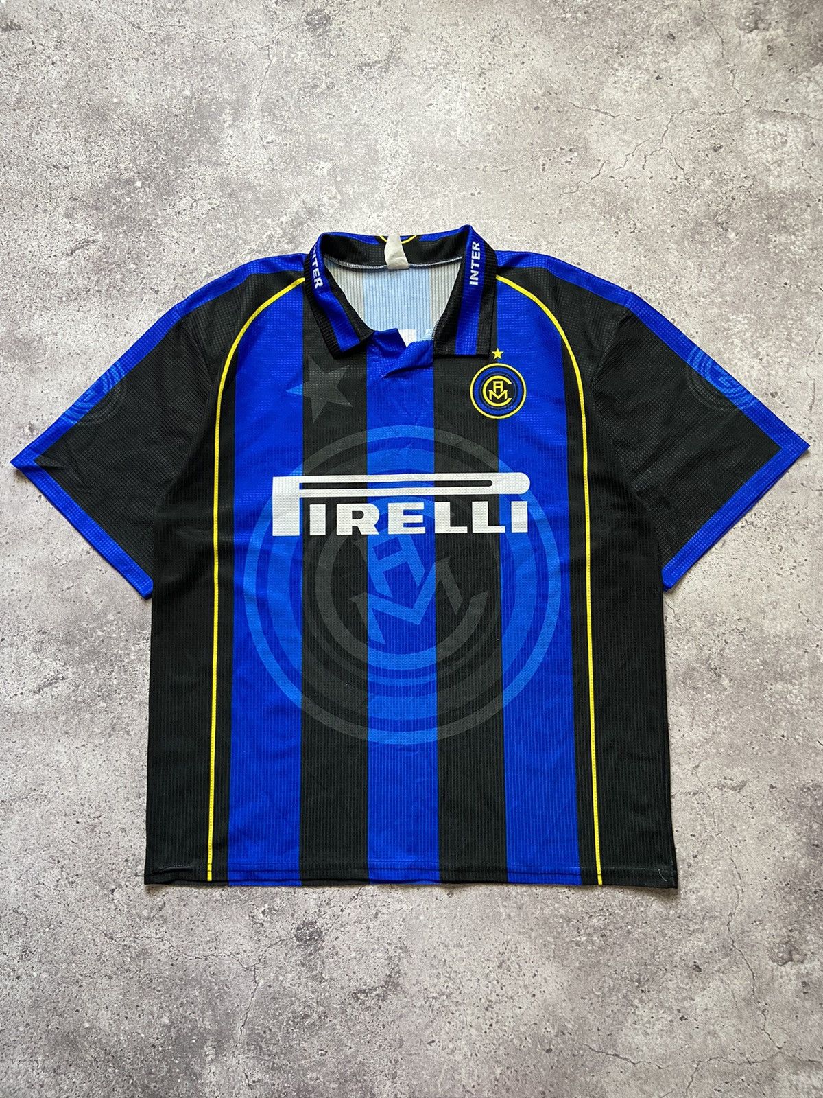 ウェア UMBRO - 90s umbro Inter Milano soccer jersey kit 90s umbro Inter Milano soccer jersey kit