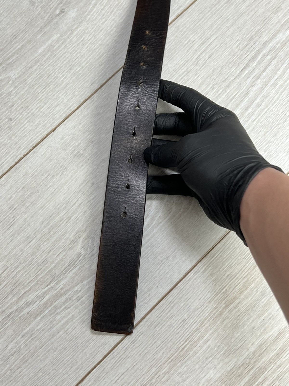 Armani Exchange Vintage Armani Exchange Eagle Plaque Leather Belt - Size 32 Size 32 - 7 Thumbnail