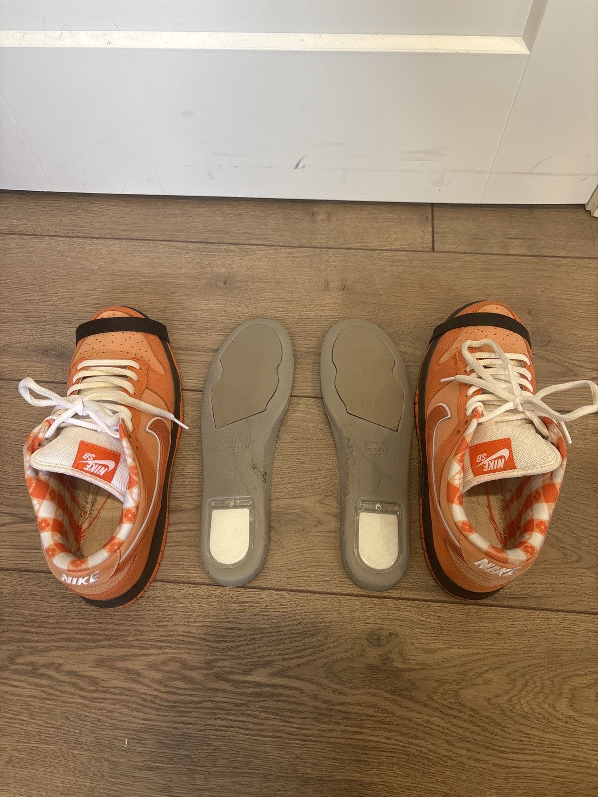 Nike SB Nike SB dunk low “Orange Lobster” SPECIAL BOX Size US 10.5 / EU 43-44 - 11 Thumbnail