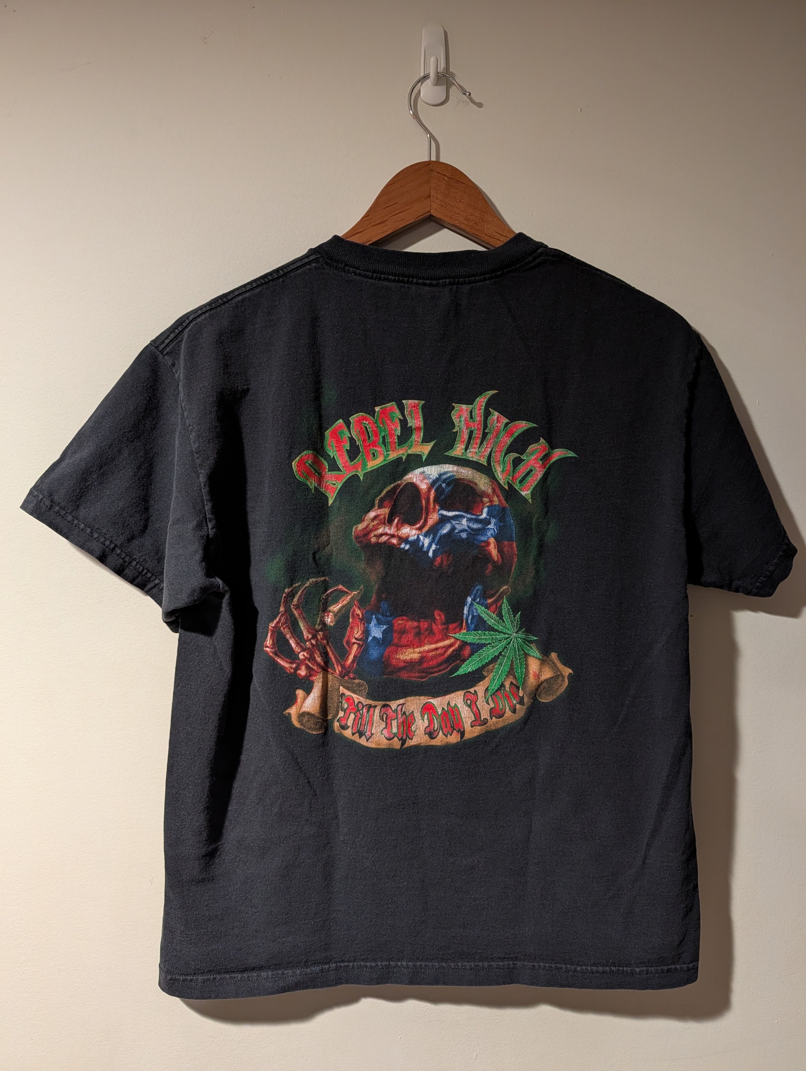 Arts & Science REBEL HIGH Shirt Skull Marijuana Leaf Smoke I Die Graphic Size US M / EU 48-50 / 2 - 1 Thumbnail
